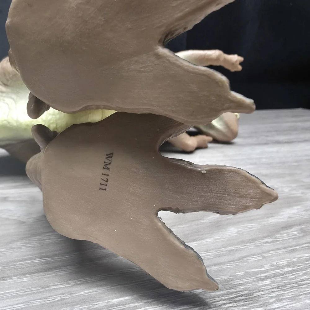 Vintage Toy Dinosaur Tyrannosaurus Rex‎ 2011 Rubber Figure Collectible 13